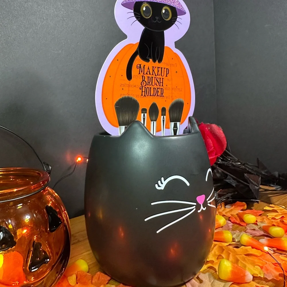 Black Cat Makeup Brush Holder